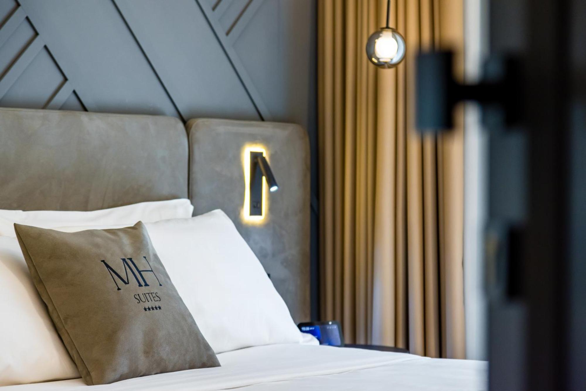 Mh Suites Plebiscito Napels Buitenkant foto