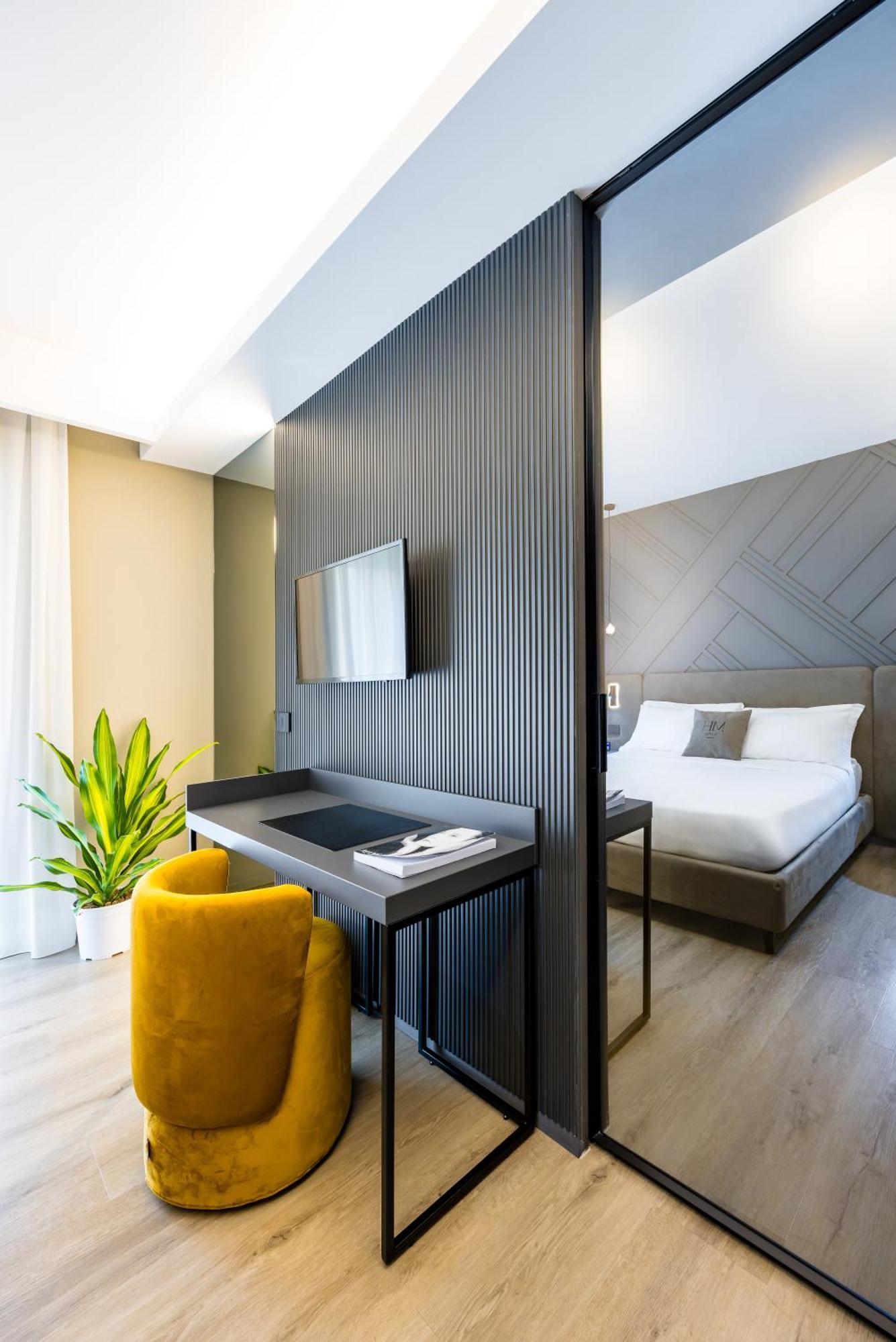 Mh Suites Plebiscito Napels Buitenkant foto