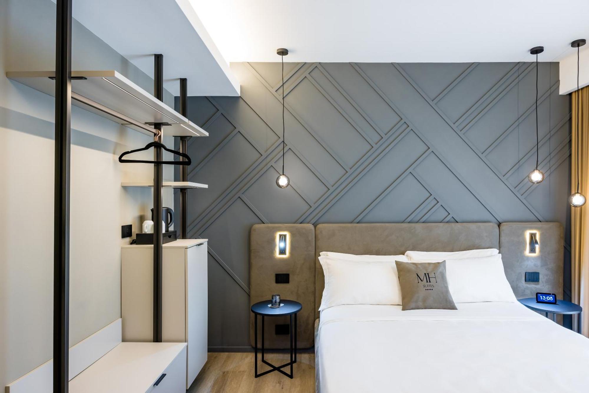 Mh Suites Plebiscito Napels Buitenkant foto