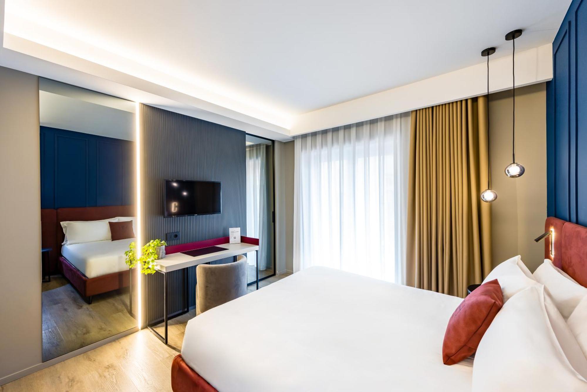 Mh Suites Plebiscito Napels Buitenkant foto