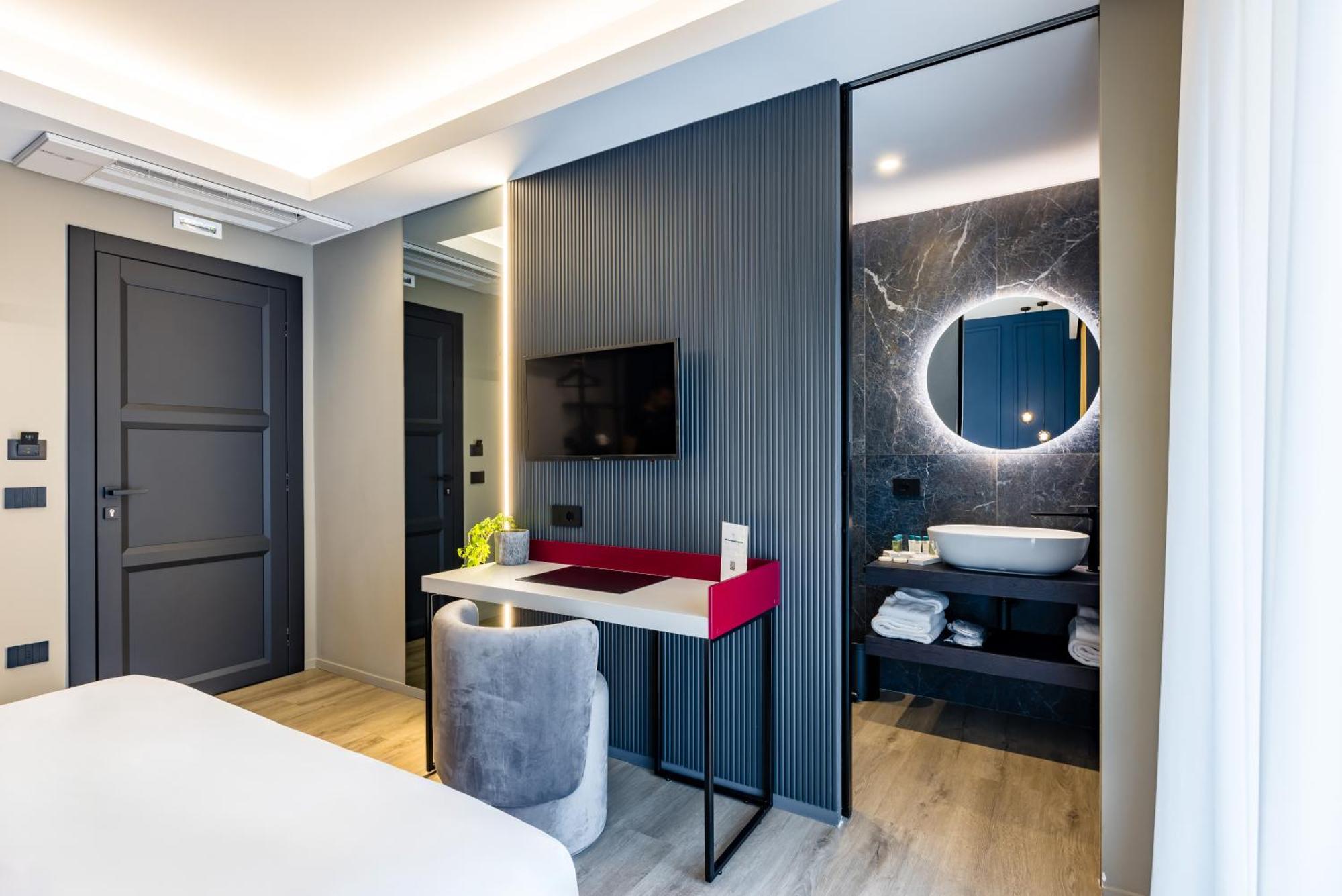 Mh Suites Plebiscito Napels Buitenkant foto
