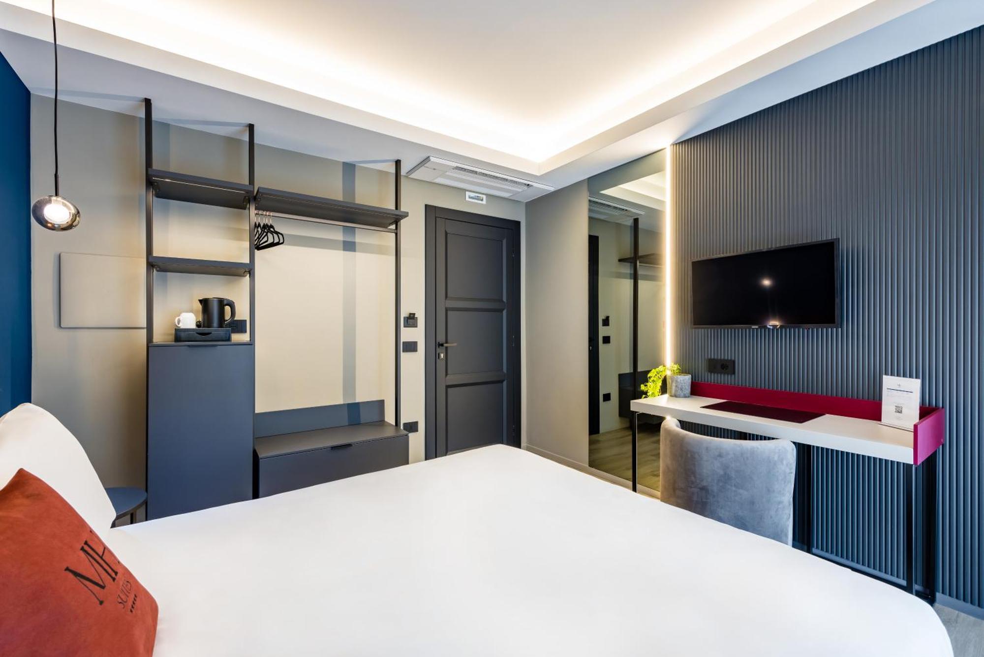 Mh Suites Plebiscito Napels Buitenkant foto