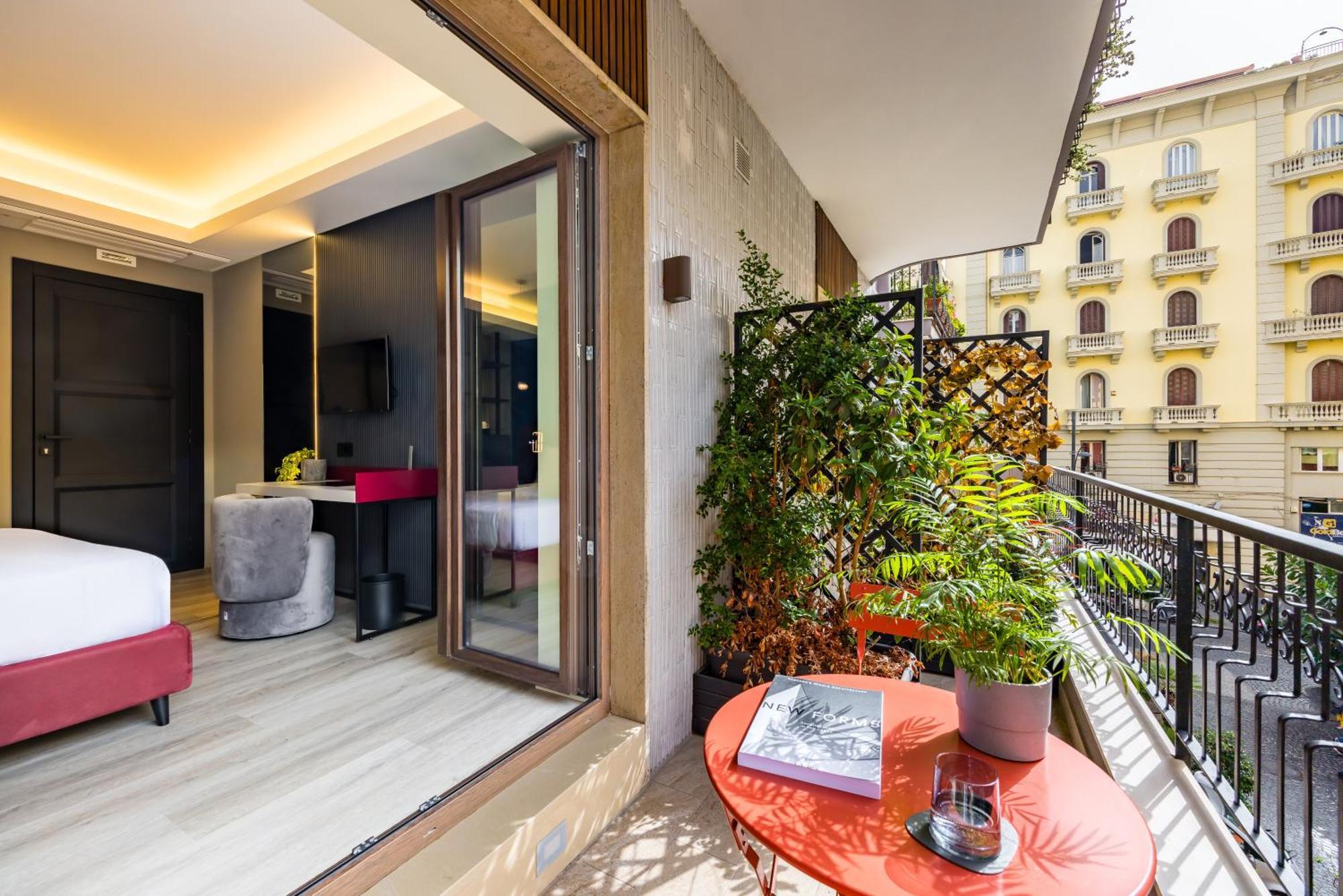 Mh Suites Plebiscito Napels Buitenkant foto