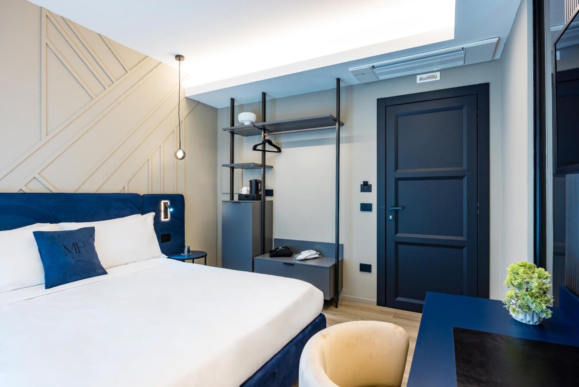 Mh Suites Plebiscito Napels Buitenkant foto