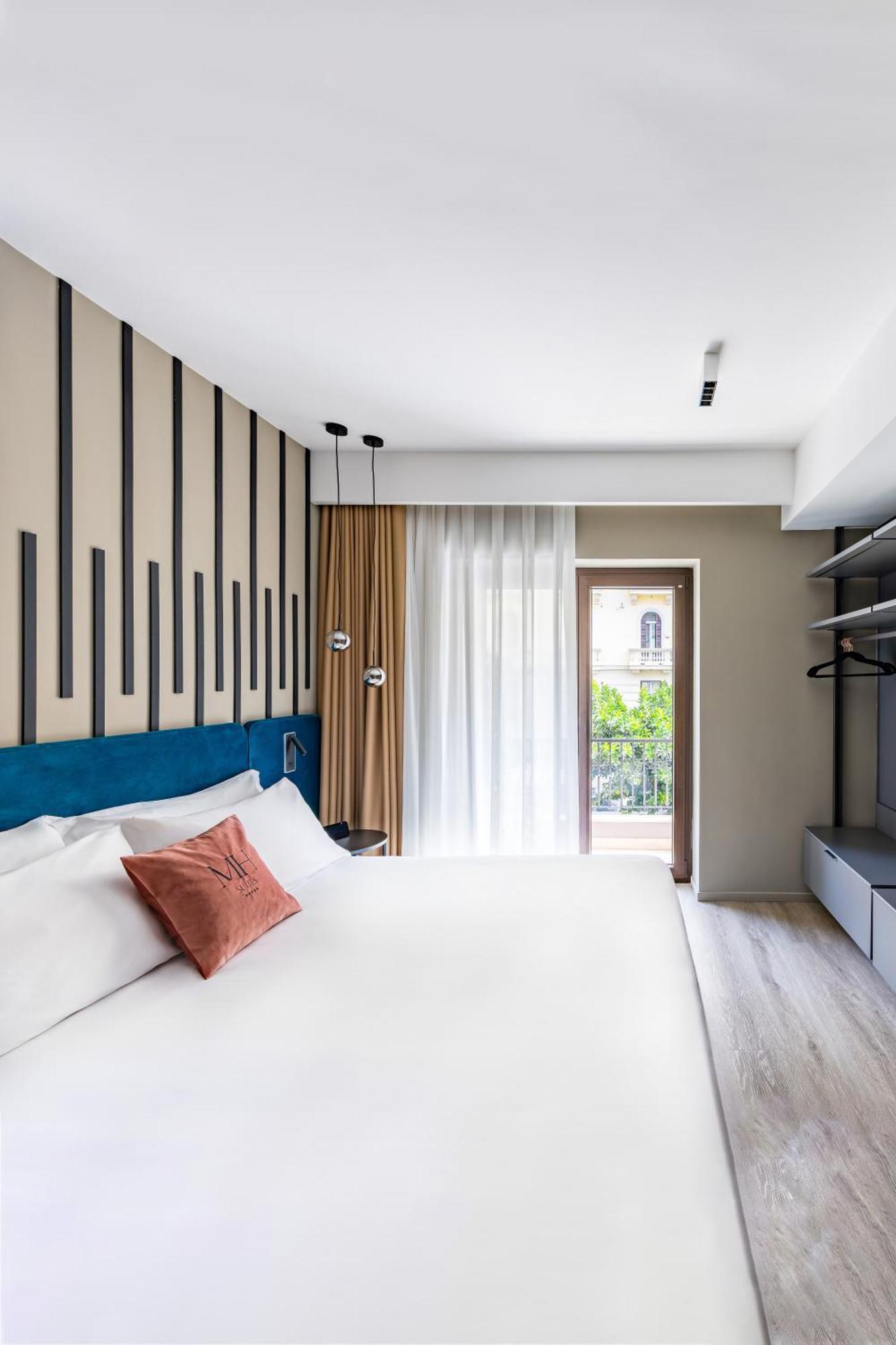 Mh Suites Plebiscito Napels Buitenkant foto